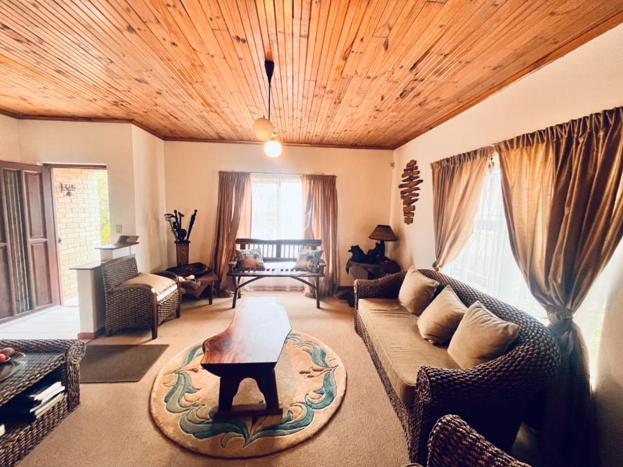 2 Bedroom Property for Sale in Noorsekloof Eastern Cape